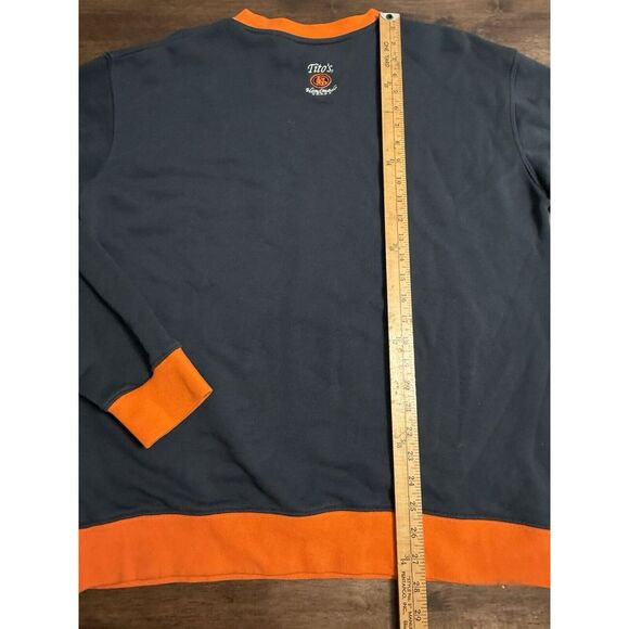 Titos Vodka Sweatshirt Mens Size Large Ugly Christmas Embroidered - Picture 10 of 11